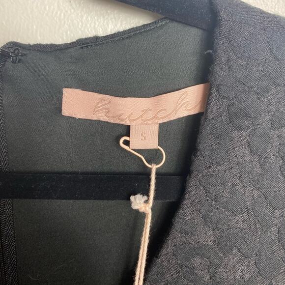 ANTHROPOLOGIE HUTCH DRESS S BLACK TEXTURED LONG SLEEVE MINI BELTED FIT & FLARE - Picture 3 of 10